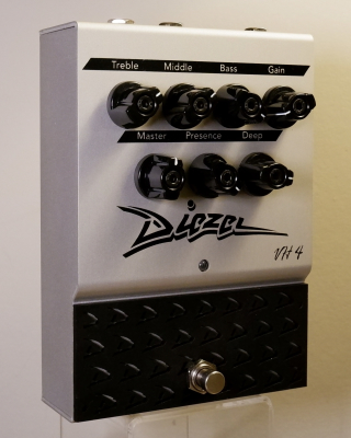 Gear Hunter | Diezel VH4 Distortion Pedal